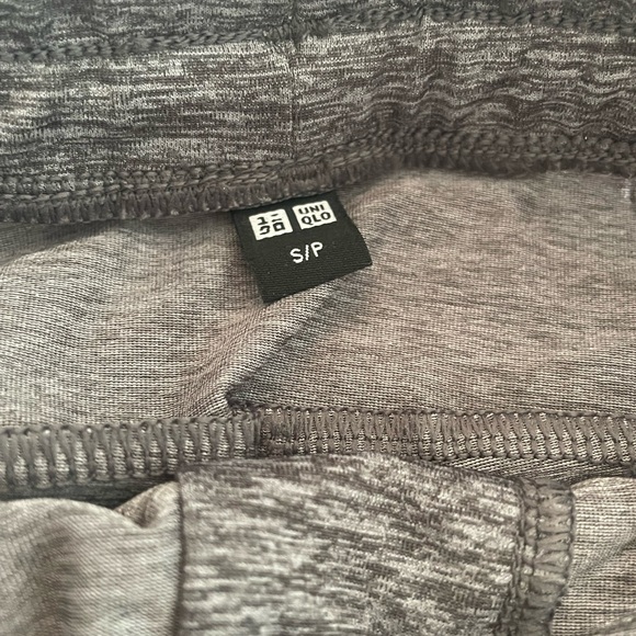 Uniqlo Sweats - Picture 2 of 3